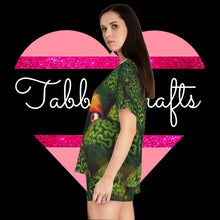 Load image into Gallery viewer, Big Brain Martians Attack Short Pajama Set - TabbyCrafts.com