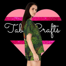 Load image into Gallery viewer, Big Brain Martians Attack Short Pajama Set - TabbyCrafts.com